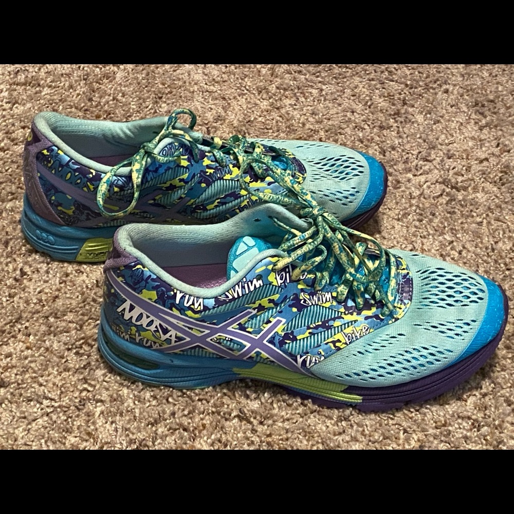 ASICS triathlon shoe